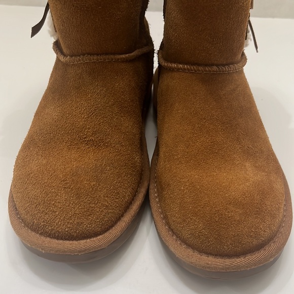 🎀 Koolaburra By UGG Victoria Short Boot - Kids' Chestnut Tan Girls Size 1 - Picture 5 of 7